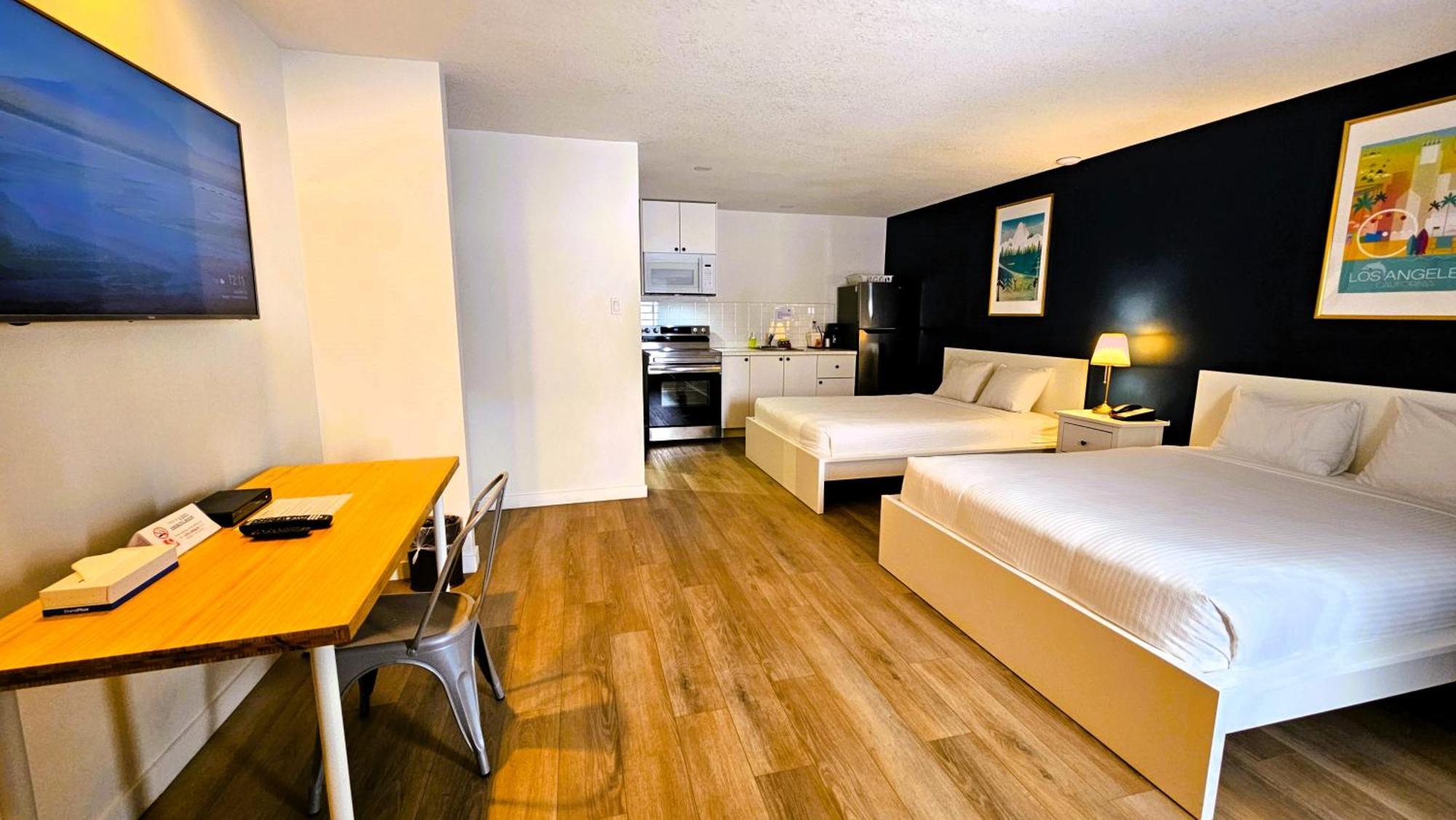 Cloud 9 Inn Уайткорт Экстерьер фото