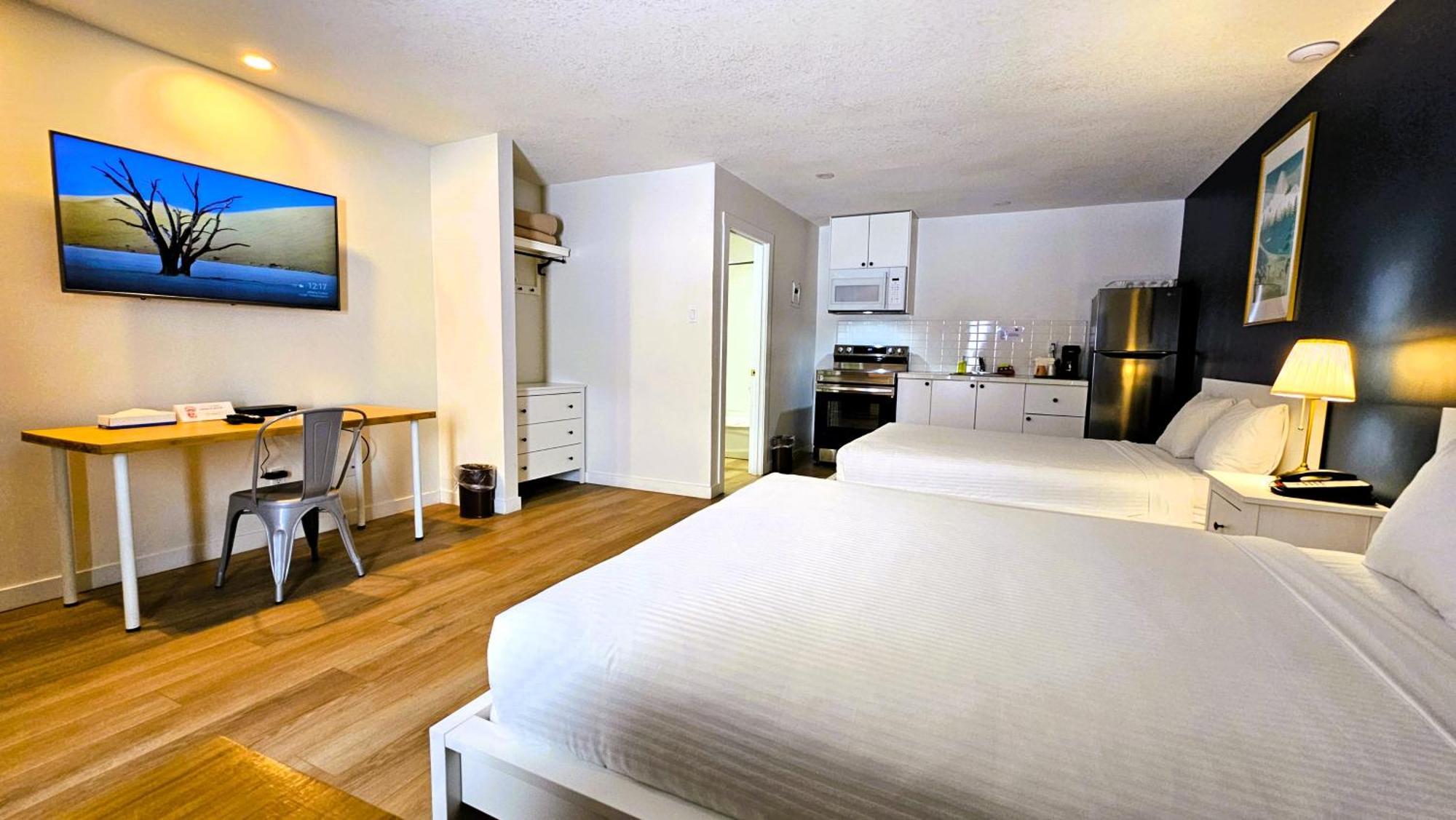 Cloud 9 Inn Уайткорт Экстерьер фото