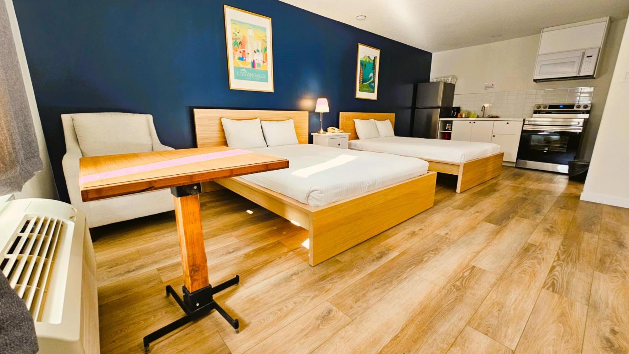 Cloud 9 Inn Уайткорт Экстерьер фото
